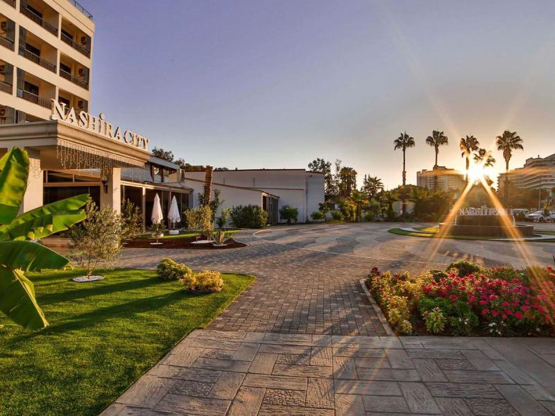 Nashira City Resort Hotel
