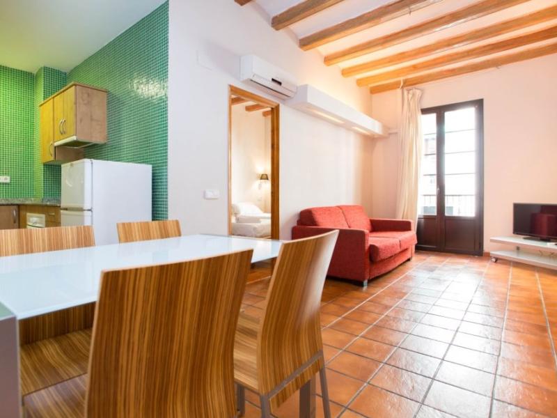 AinB Las Ramblas-Guardia Apartments