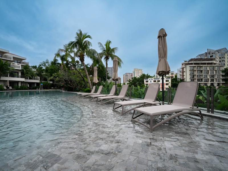 Sanya Dongrong Guest International Hotel