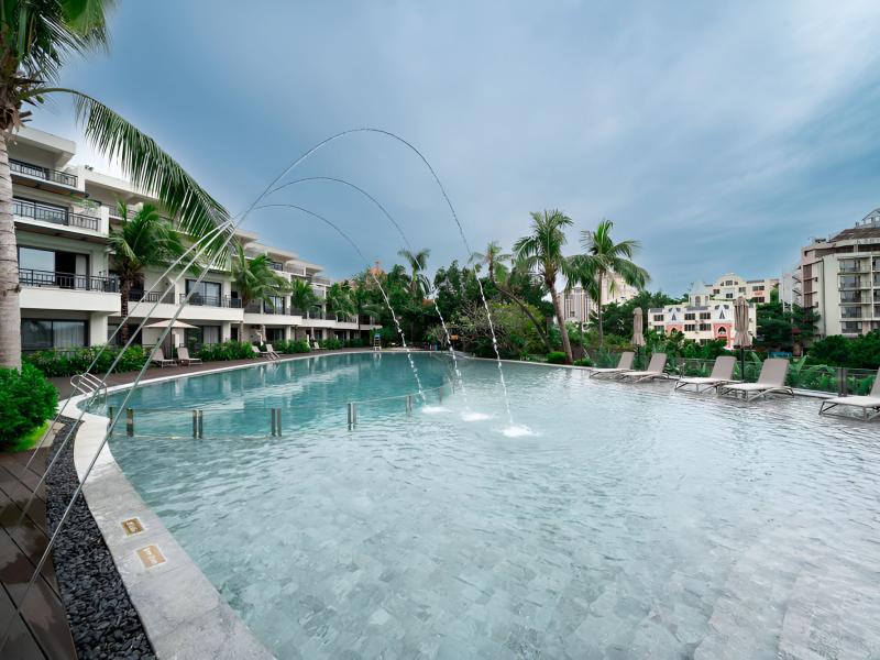 Sanya Dongrong Guest International Hotel