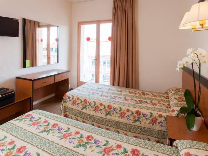 Guitart Central Park Aqua Resort