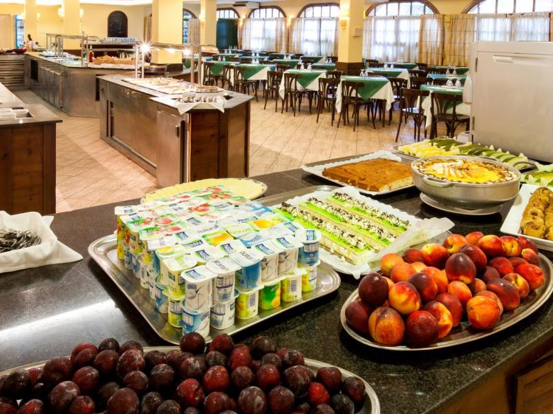 Guitart Central Park Aqua Resort