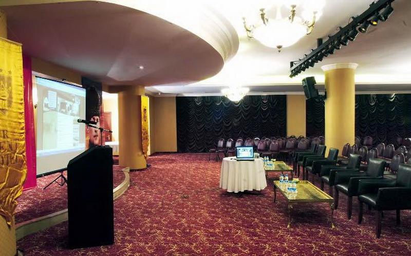 Gur Kent Hotel