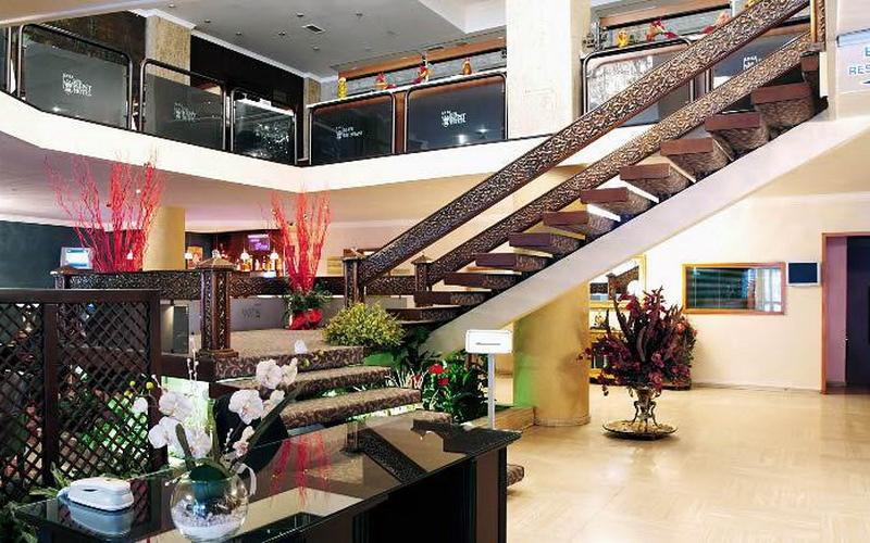 Gur Kent Hotel