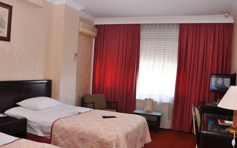 Gur Kent Hotel