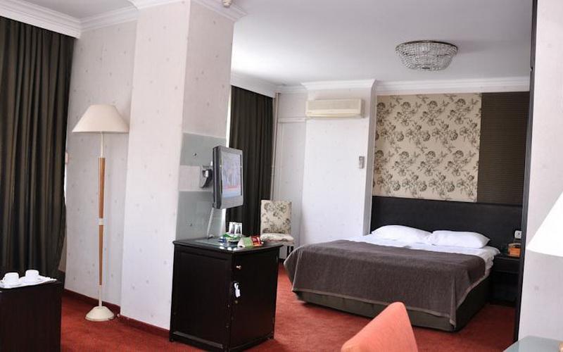 Gur Kent Hotel