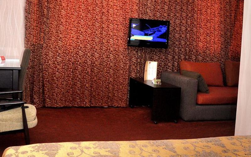 Gur Kent Hotel
