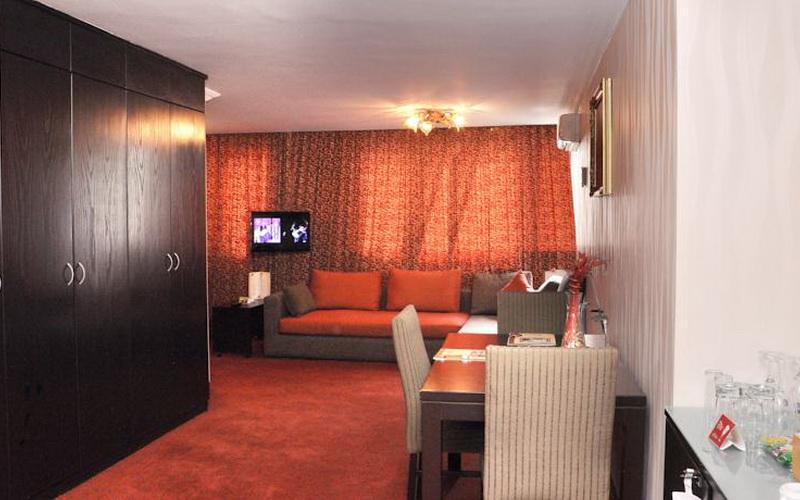 Gur Kent Hotel