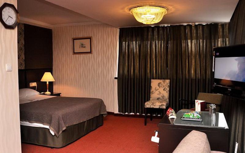 Gur Kent Hotel