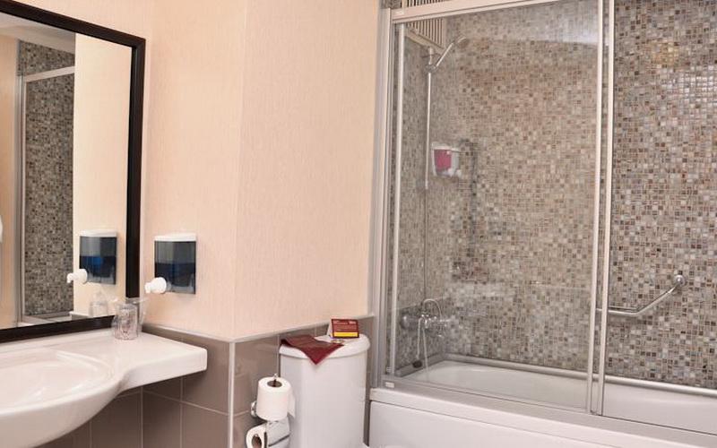 Gur Kent Hotel