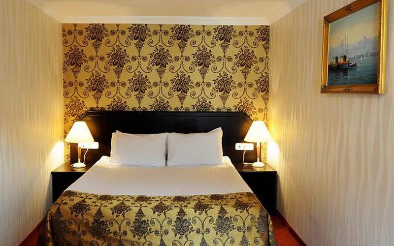 Gur Kent Hotel