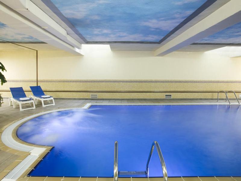 H10 Mediterranean Village