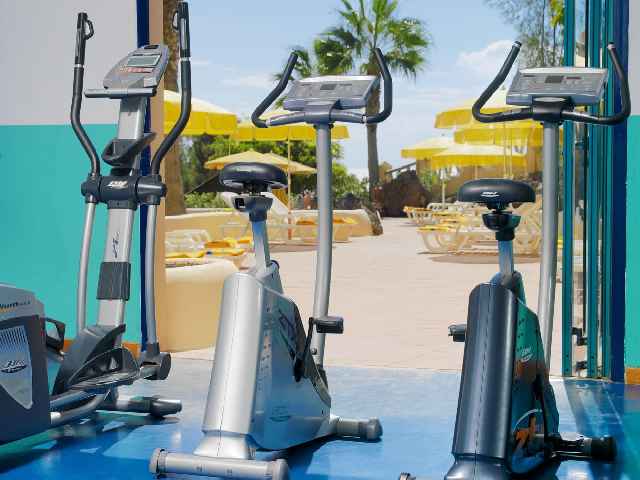 H10 Sentido Playa Esmeralda