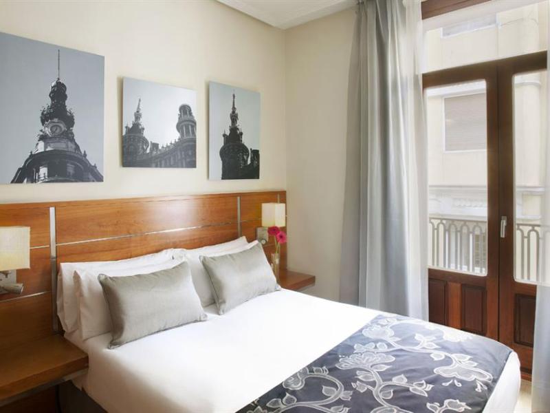 H10 Villa De La Reina