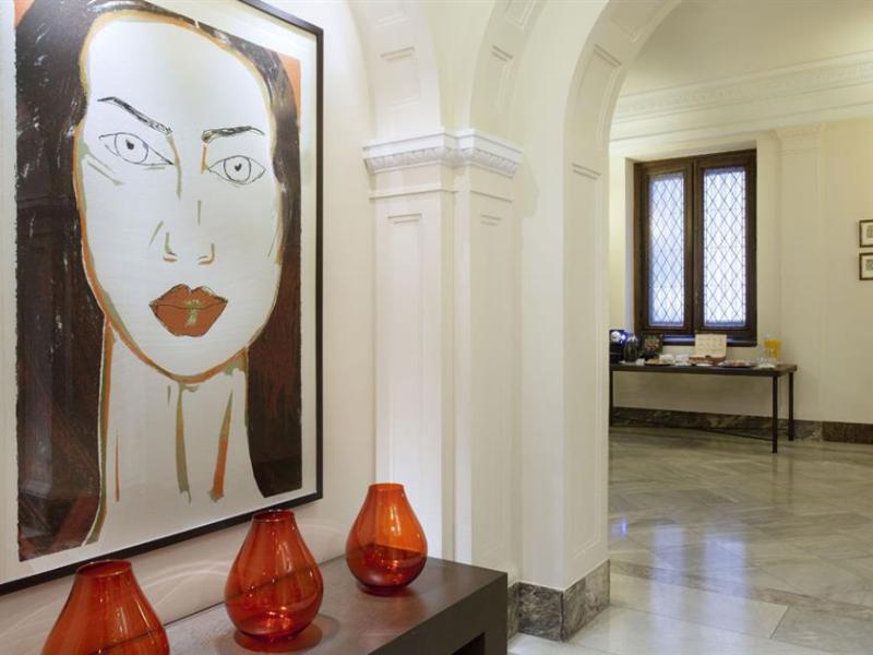 H10 Villa De La Reina