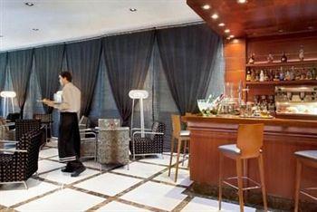 H10 Villa De La Reina