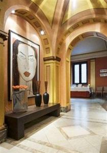 H10 Villa De La Reina