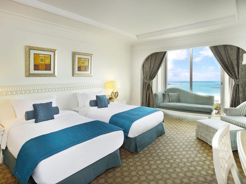 Al Habtoor Grand Resort, Autograph Collection