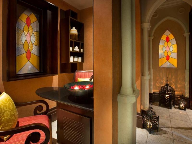 Al Habtoor Grand Resort, Autograph Collection