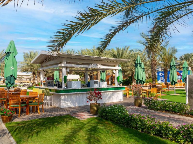 Al Habtoor Grand Resort, Autograph Collection