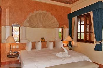 Hacienda Vista Real Villas & Spa