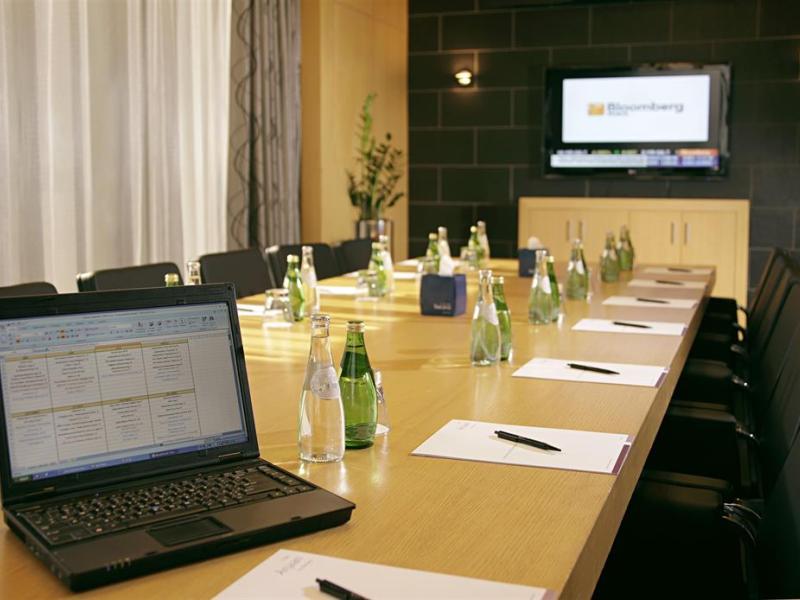 Hala Arjaan by Rotana