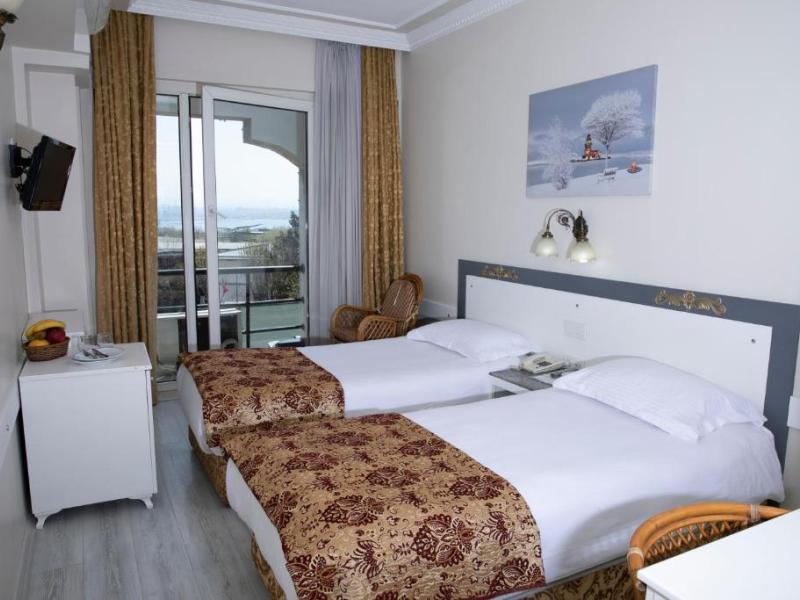 Hali Hotel