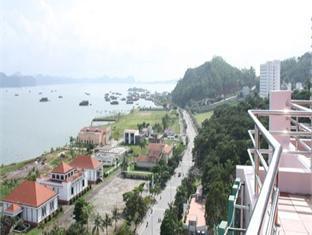 Halong Pearl