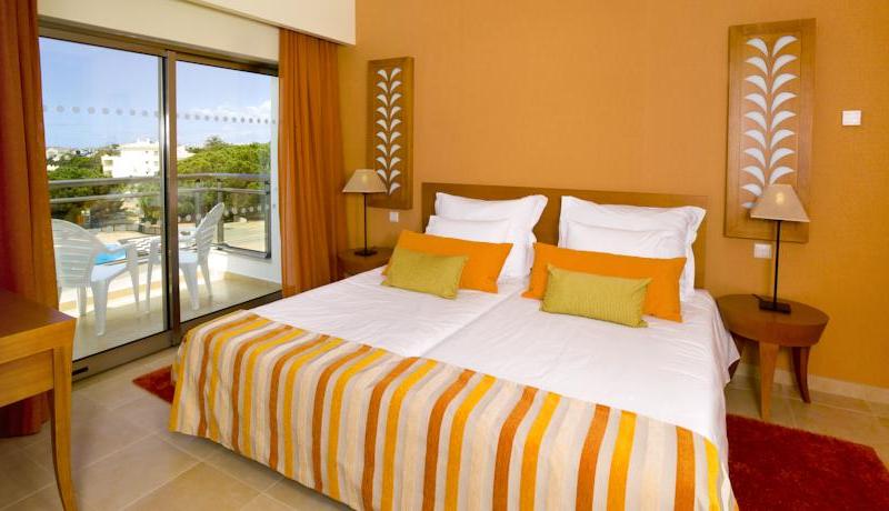 Alto da Colina Aparthotel 