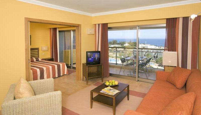 Alto da Colina Aparthotel 