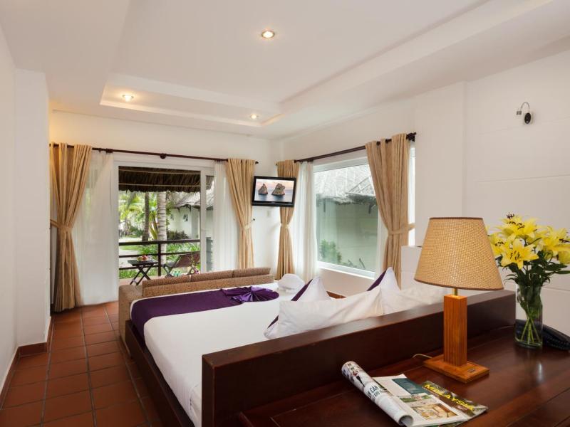 TTC Resort Premium - Ke Ga