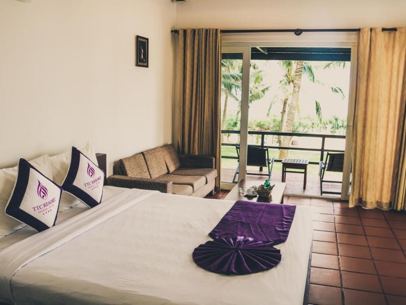 TTC Resort Premium - Ke Ga