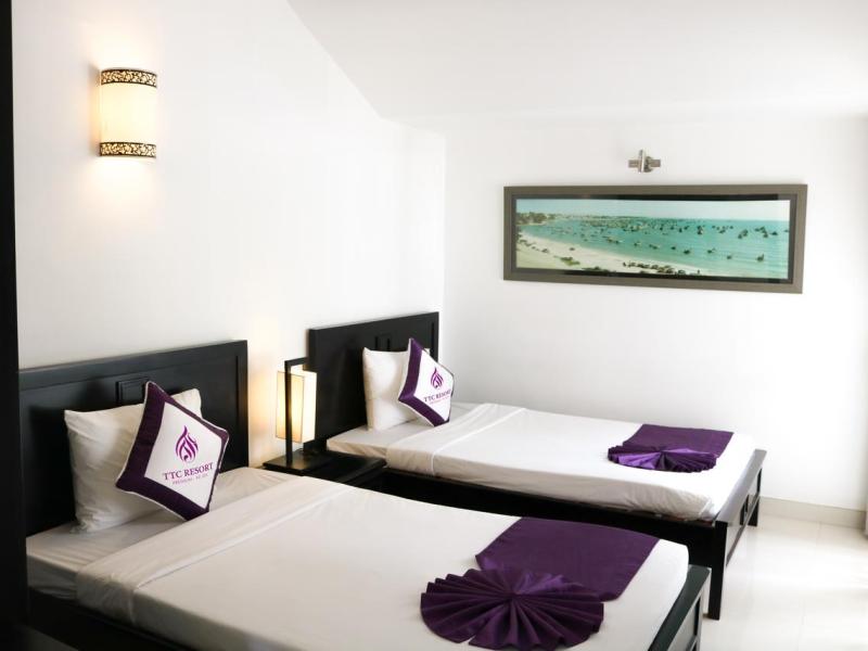 TTC Resort Premium - Ke Ga