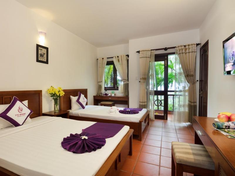 TTC Resort Premium - Ke Ga