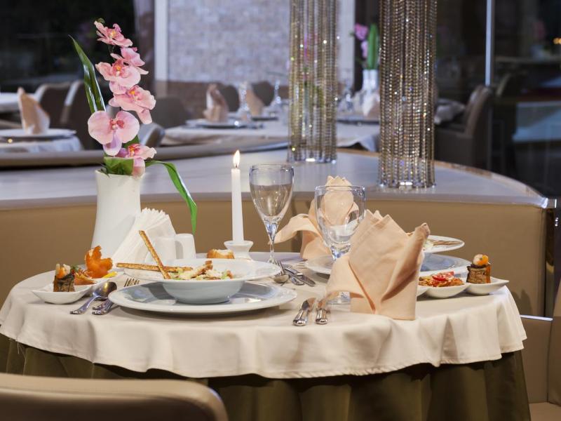 PrimaSol Hane Garden