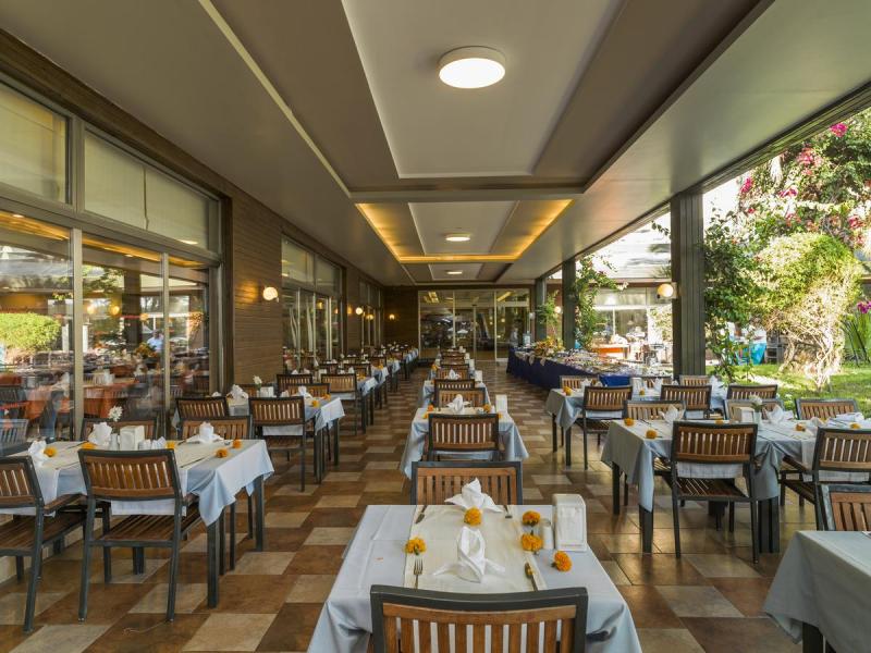 PrimaSol Hane Garden