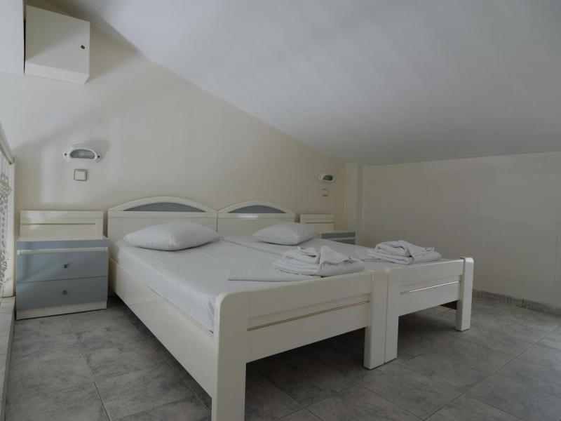 Hanioti Grand Victoria 