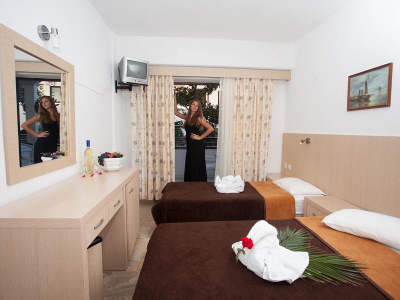 Hanioti Grand Victoria 