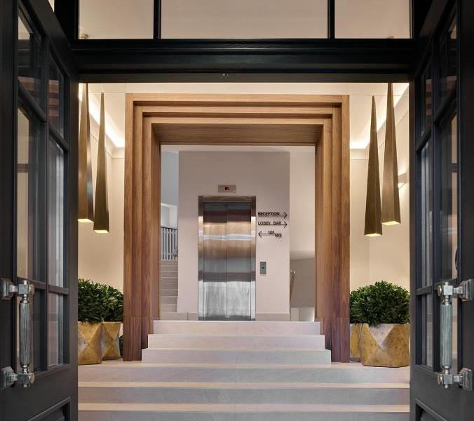 B60 Hotel