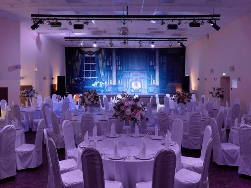 ZVENIGOROD Park-Hotel