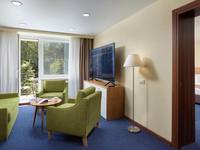 ZVENIGOROD Park-Hotel