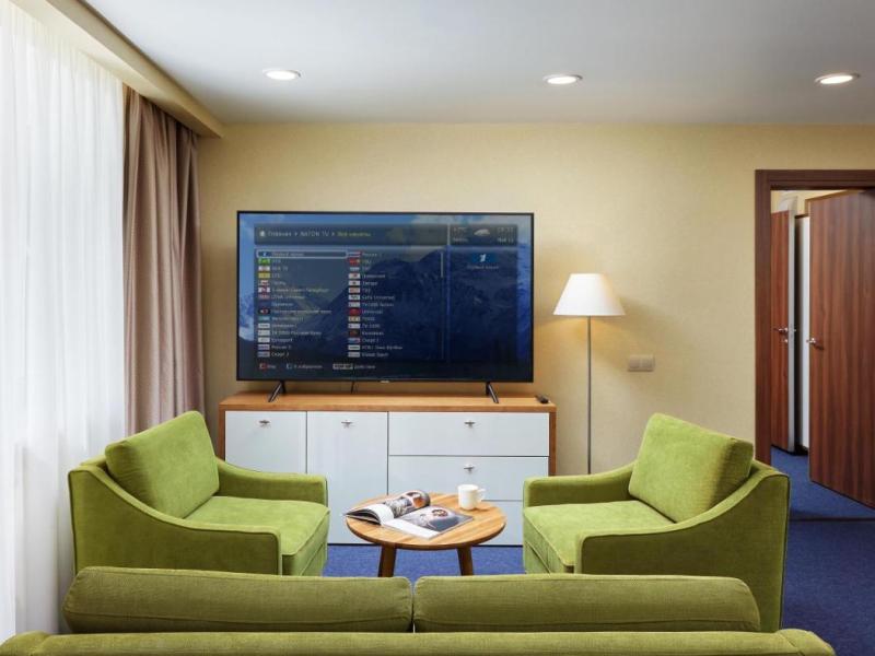 ZVENIGOROD Park-Hotel