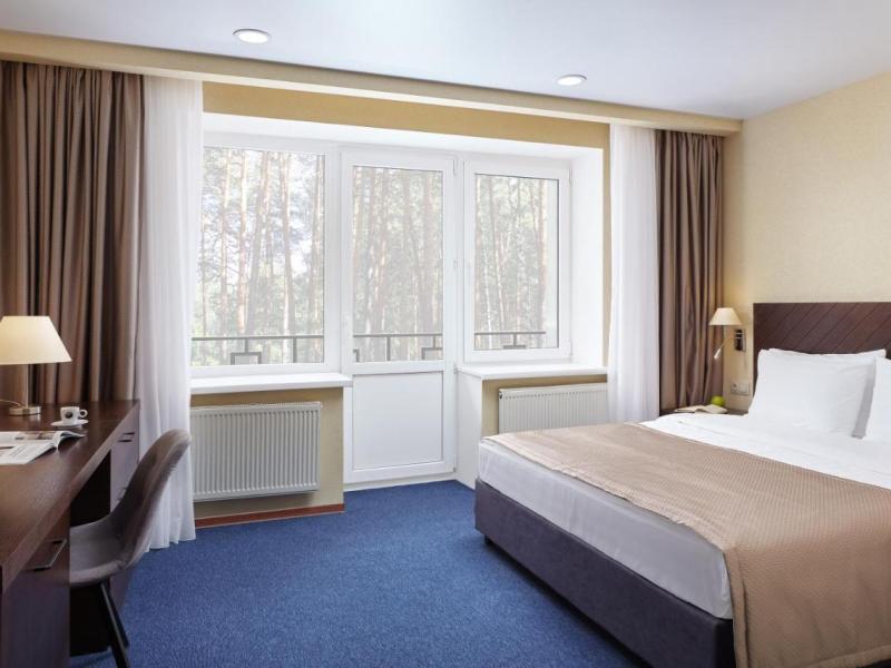 ZVENIGOROD Park-Hotel