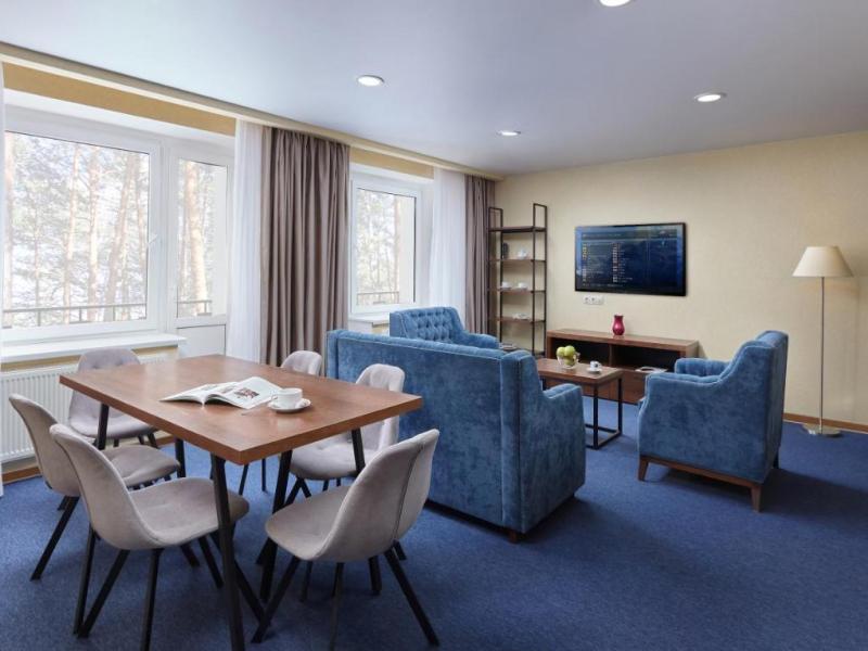 ZVENIGOROD Park-Hotel