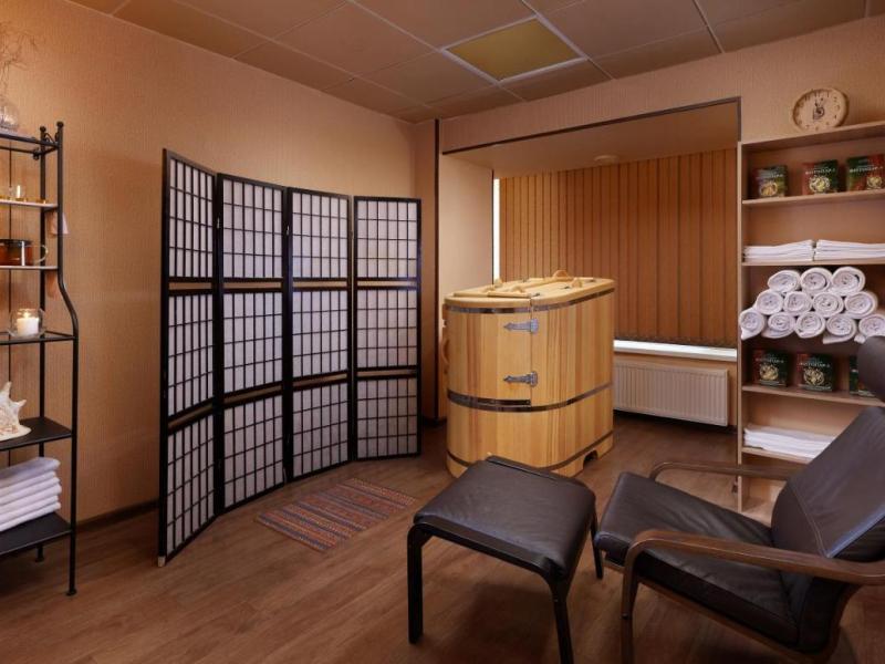 ZVENIGOROD Park-Hotel