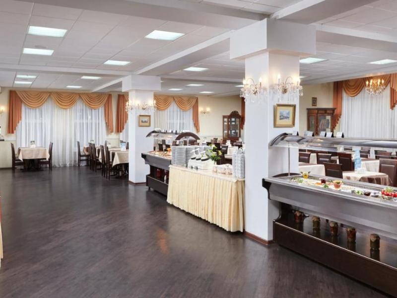 ZVENIGOROD Park-Hotel