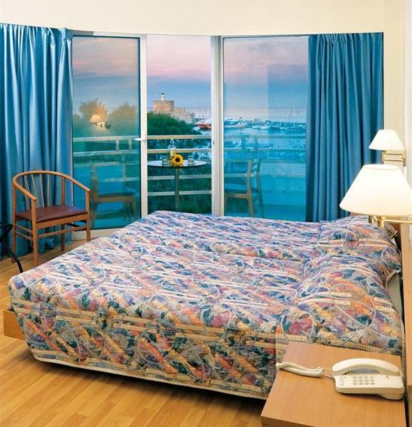 Hermes Hotel