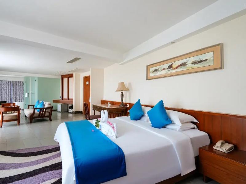 Sanya Luyi Sea View Hotel