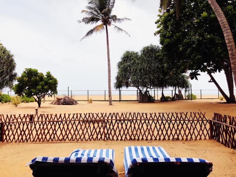 Hibiscus Beach Hotel & Villas