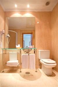 Petit Palace Preciados